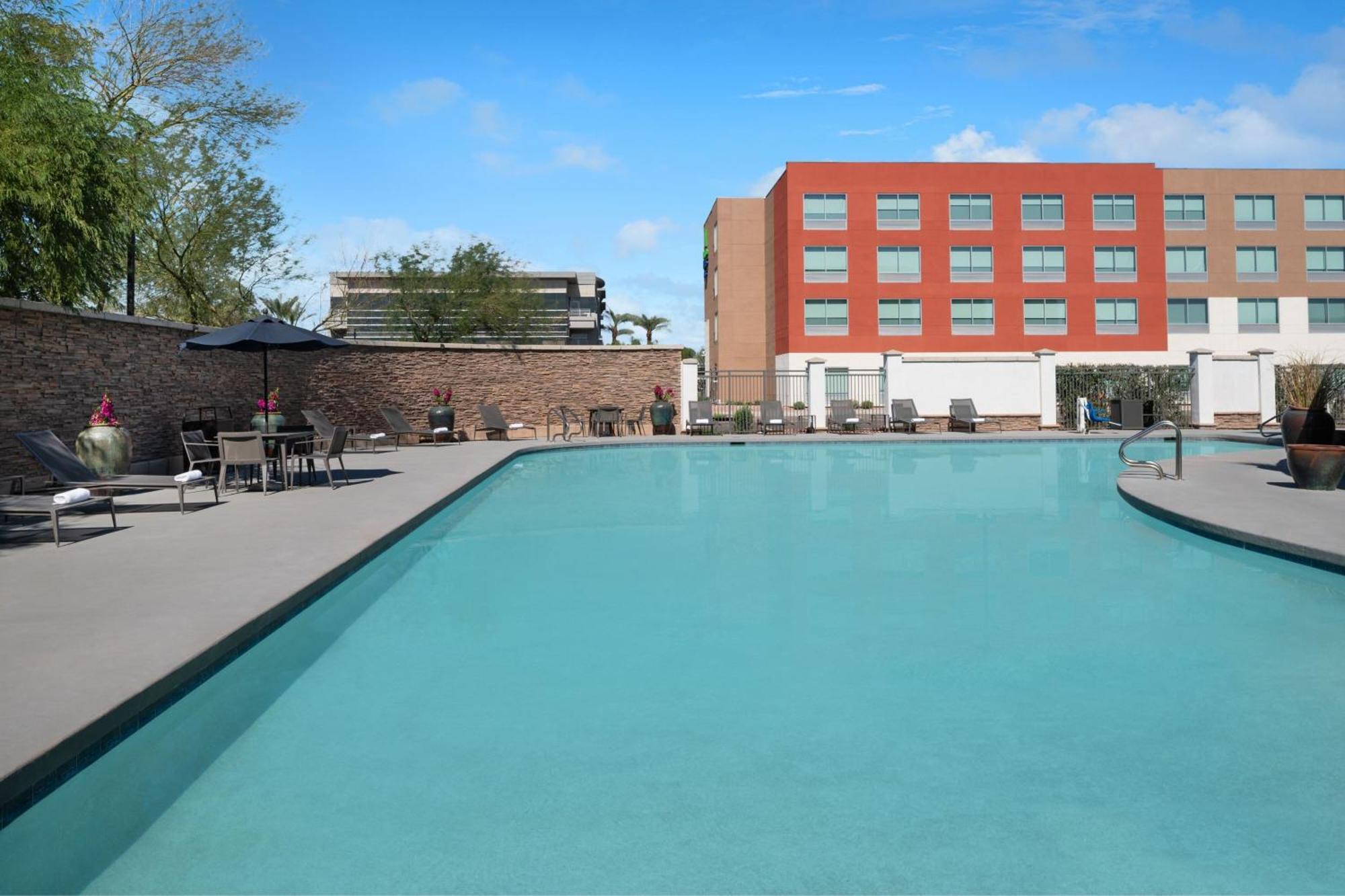 Courtyard By Marriott Phoenix West/Avondale Eksteriør billede